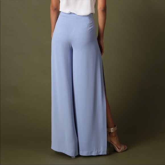 NWT 🌼LAST ONE🌼 Wide Leg Side Slit Pants! - Picture 2 of 3